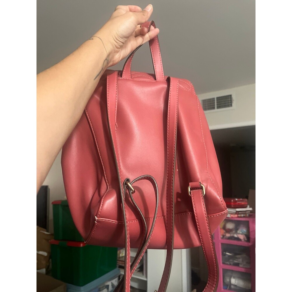 Dusty Rose Backpack - Picture 2 of 4